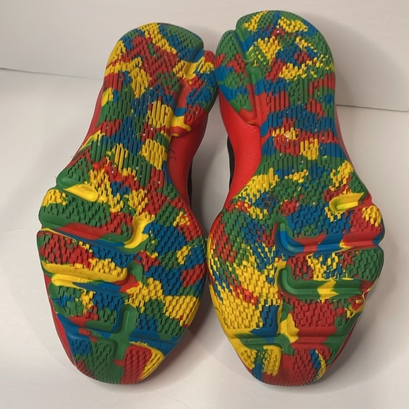 - KD 8 GS 'Money Ball' 2015 - Picture 7 of 7